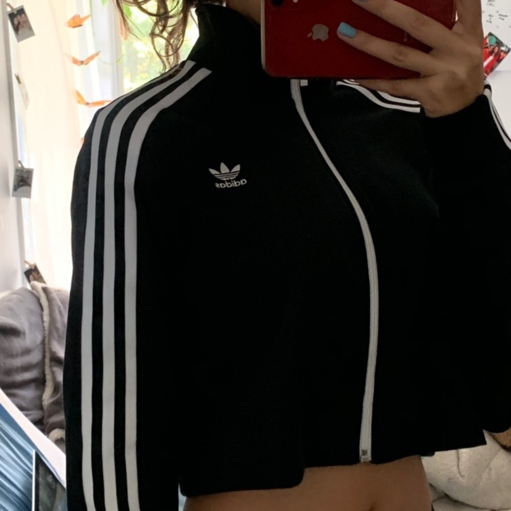 WOMENS ADIDAS CROPPED ZIP UP SWEATSHIRT